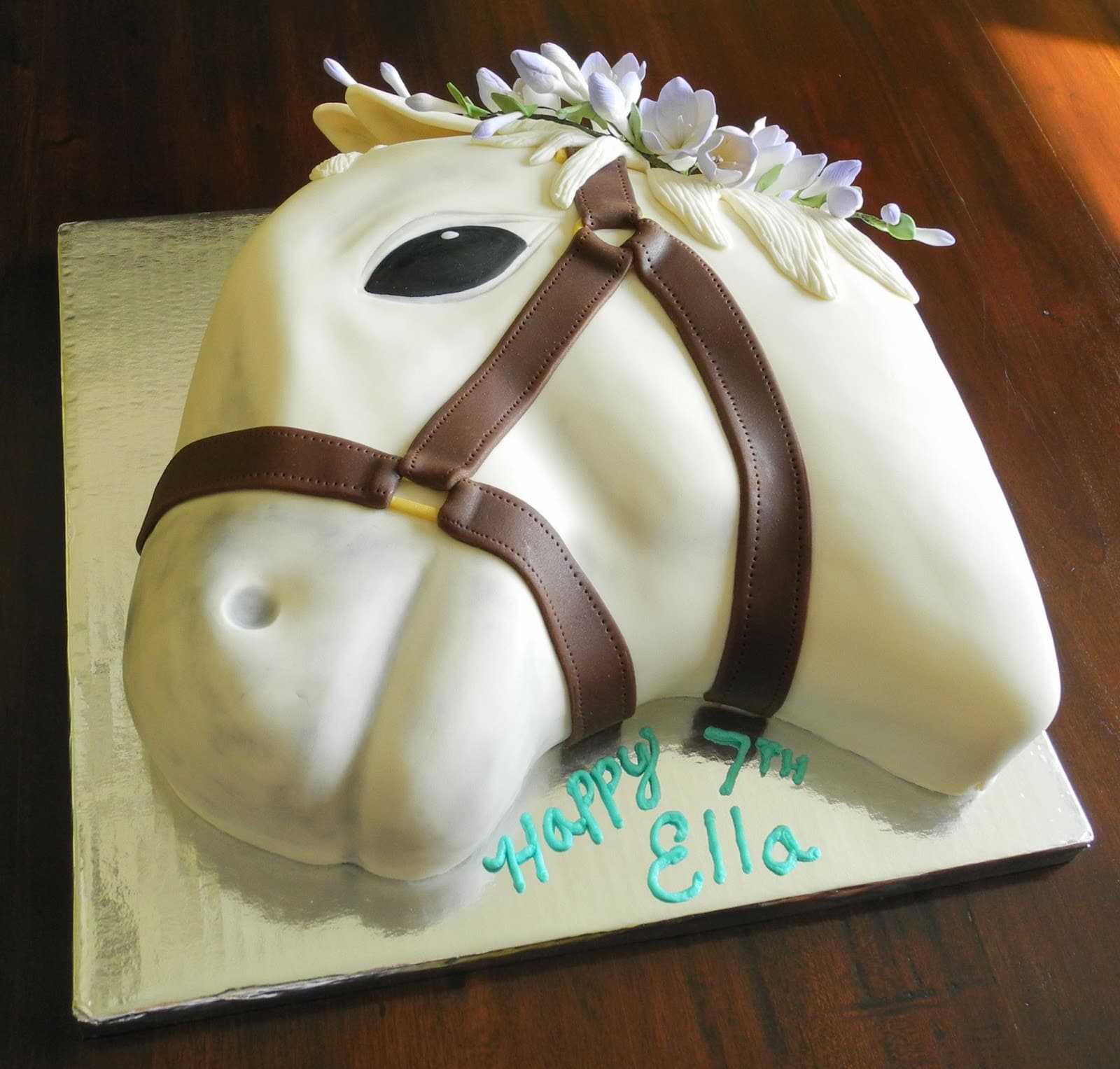 Horse-Cake-2