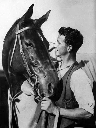 Phar Lap, Nebesna Strela 7 944163-phar-lap