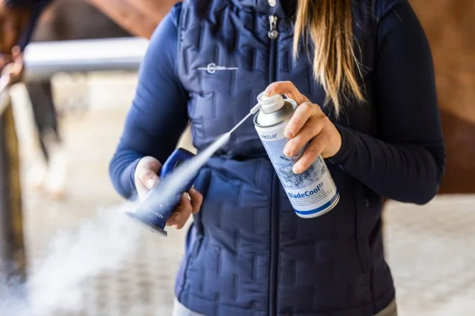 Aesculap hladilna tekočina za brivnike BladeCool 2.0, 400 ml 5