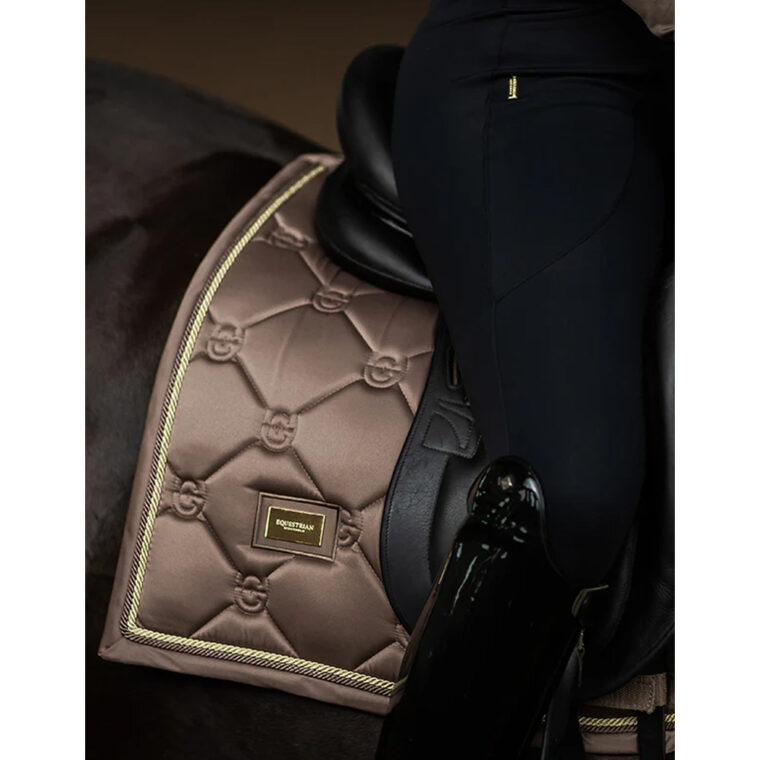 Equestrian Stockholm dresurna podsedelnica Dressage 5