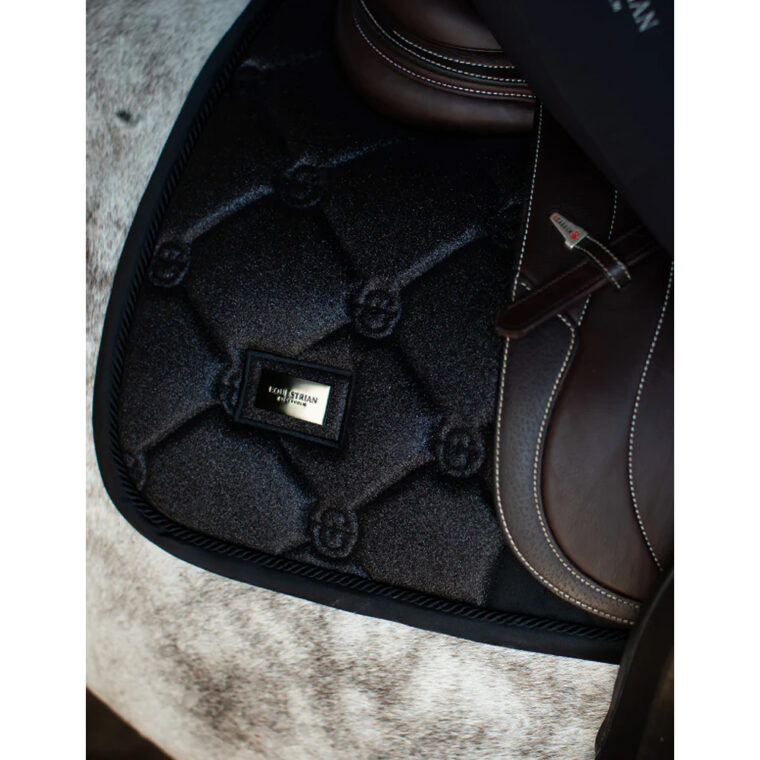 Equestrian Stockholm večnamenska podsedelnica All black glimmer 4